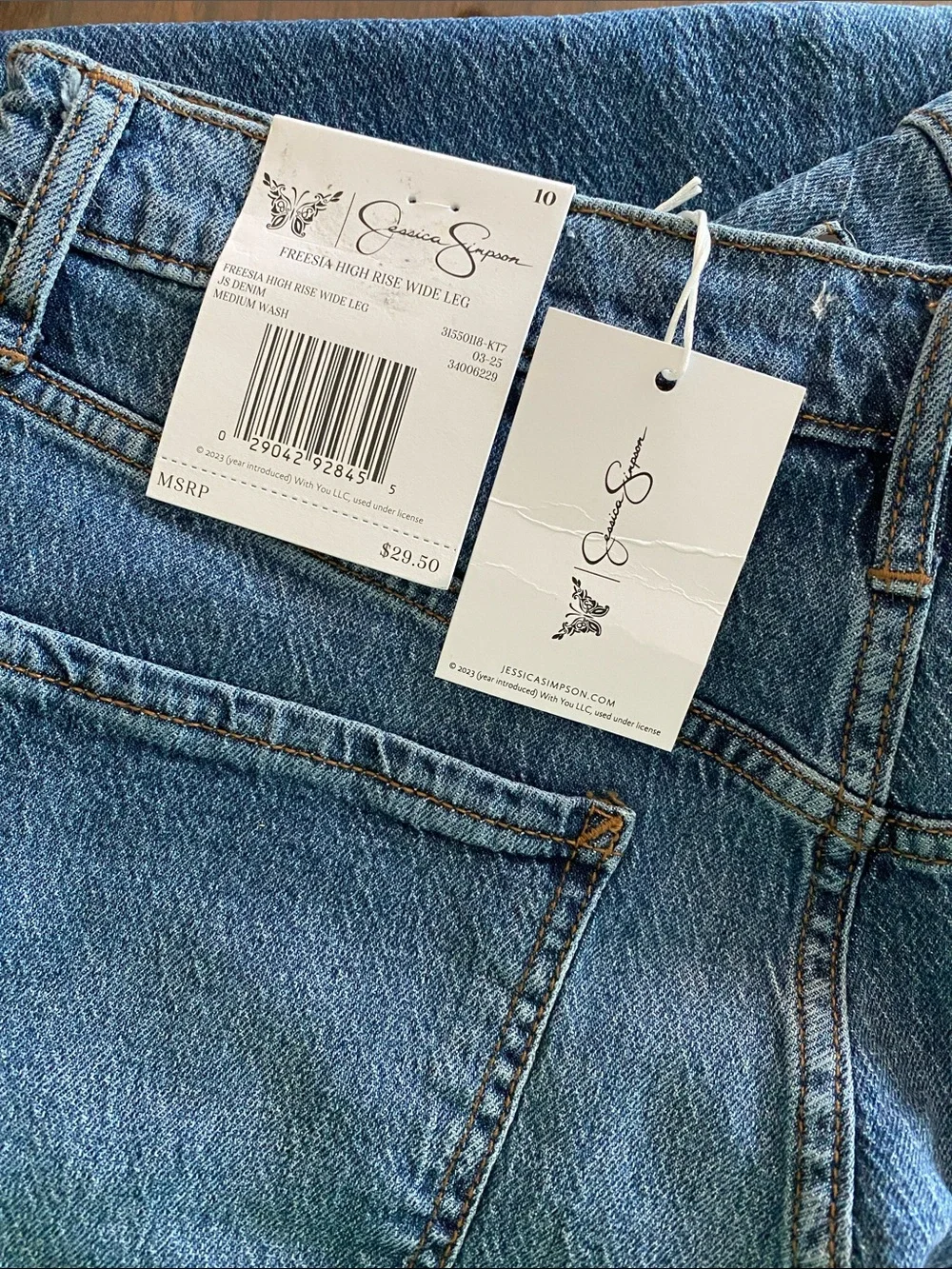 Jessica Simpson Freesia Wide Leg Jeans, size 10 - Picture 5 of 5